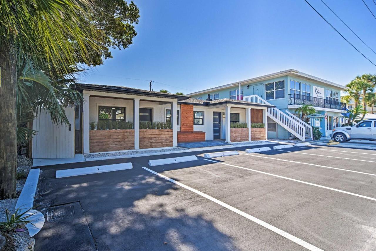 Well-Appointed Madeira Beach Condo With Patio! St. Pete Beach Eksteriør billede